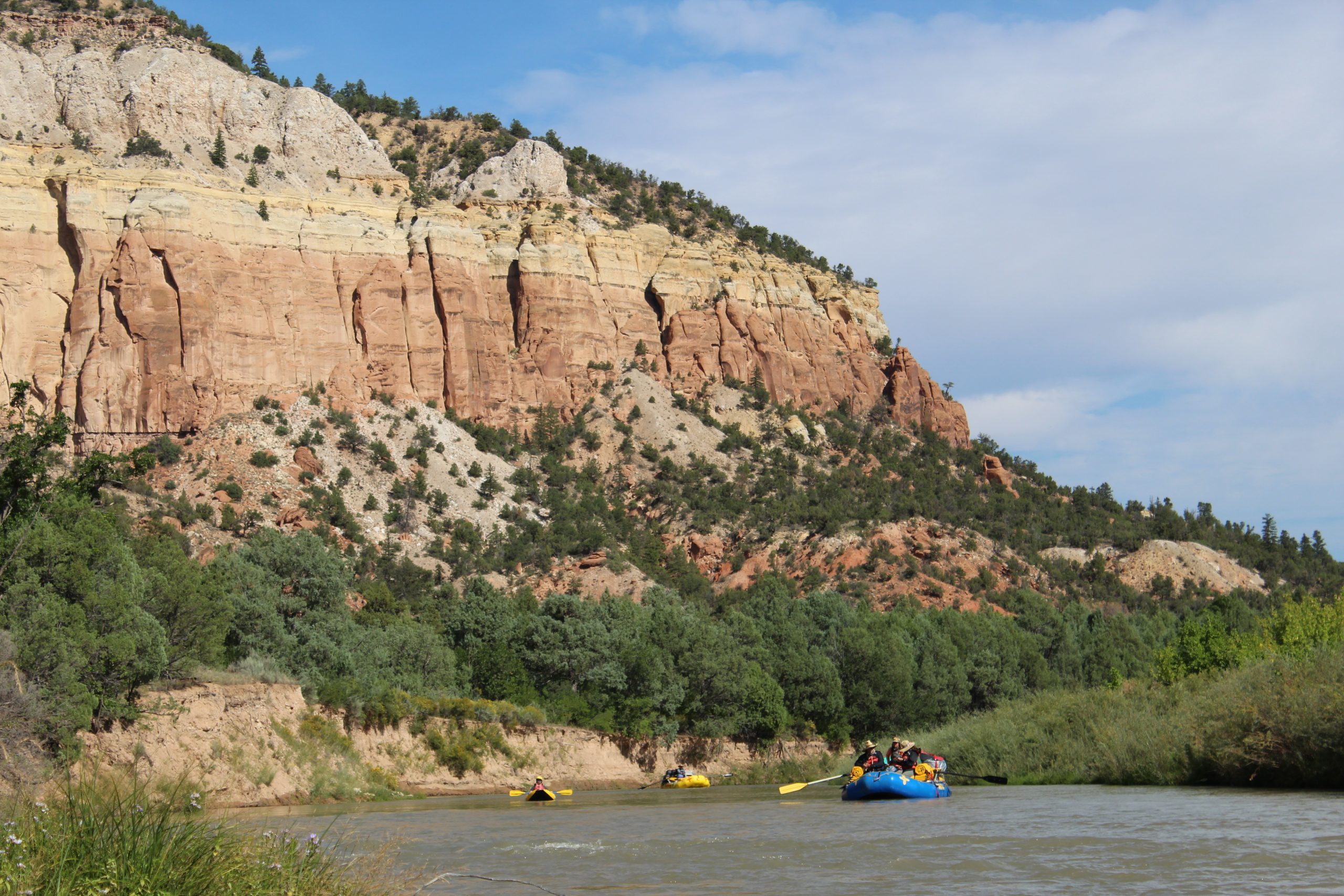 Rio Grande Racecourse rafting trip