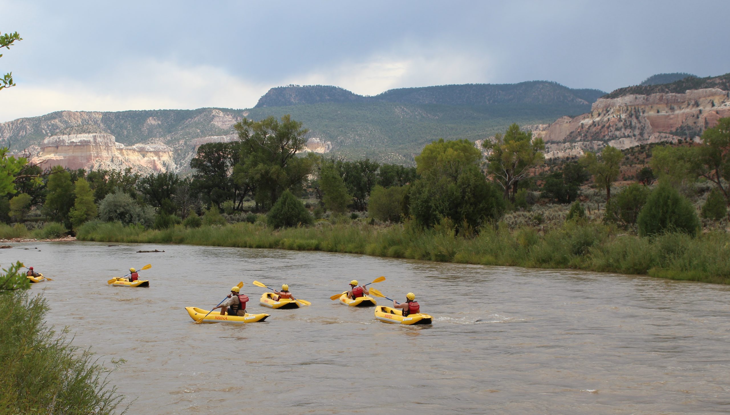 Rio Grande Racecourse rafting trip